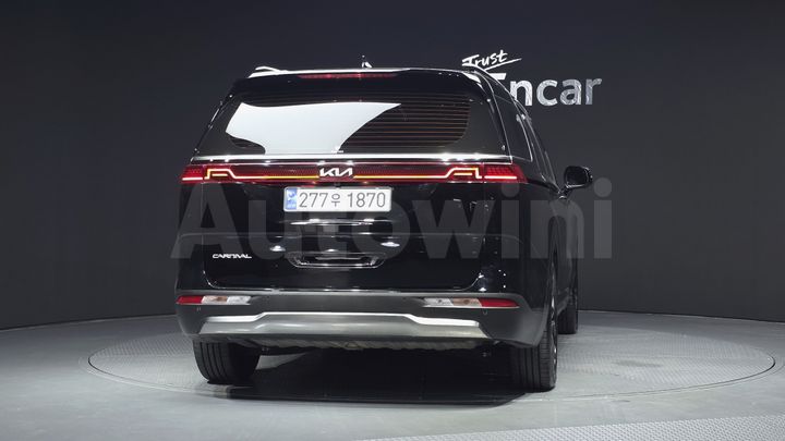 Kia Carnival 2023 — 4