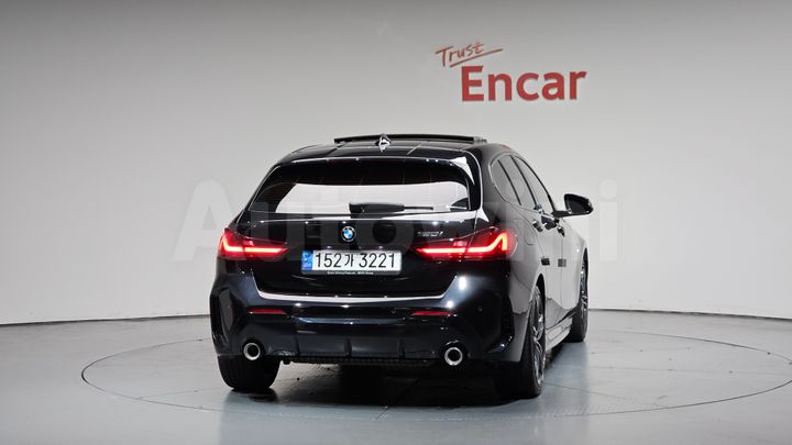 BMW 1 Series 2021 — 3