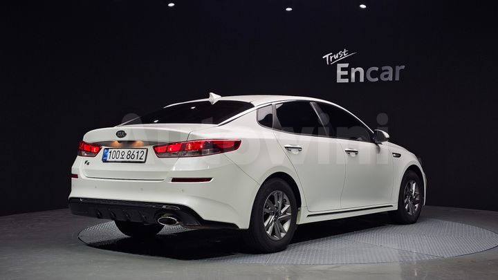 Kia K5 2019 — 2