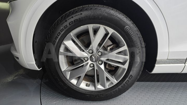 Genesis GV70 2021 — 5