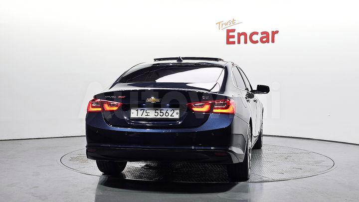Chevrolet Malibu 2017 — 4