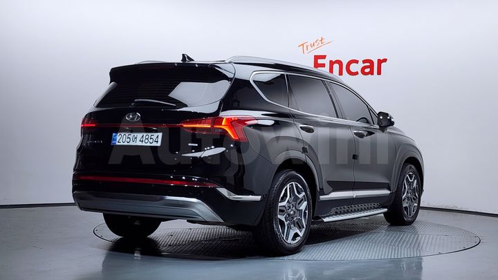 Hyundai SantaFe 2023 — 2