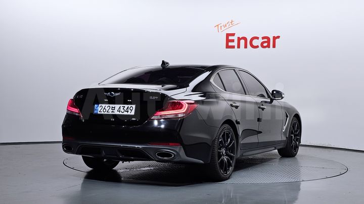 Genesis G70 2019 — 2