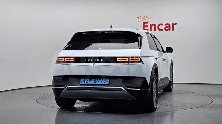 Hyundai Ioniq5 2022 — 3