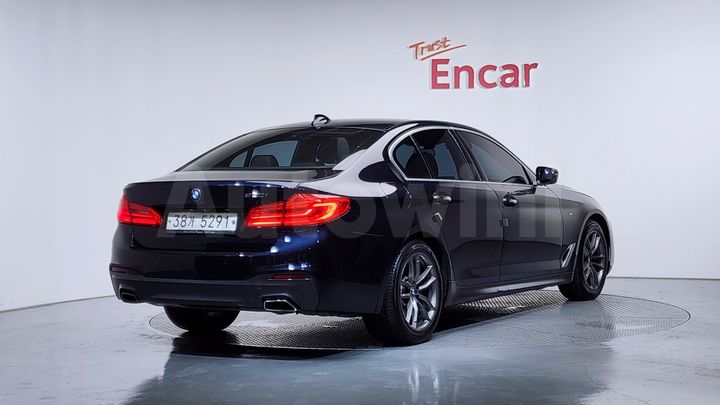 BMW 5 Series 2018 — 3