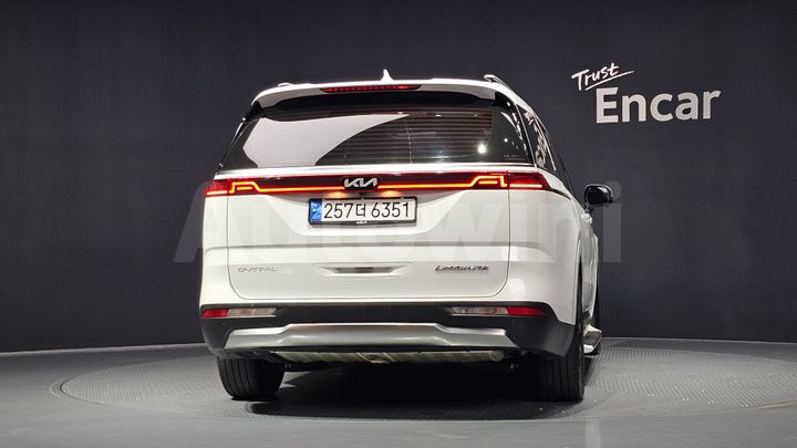 Kia Carnival 2023 — 4