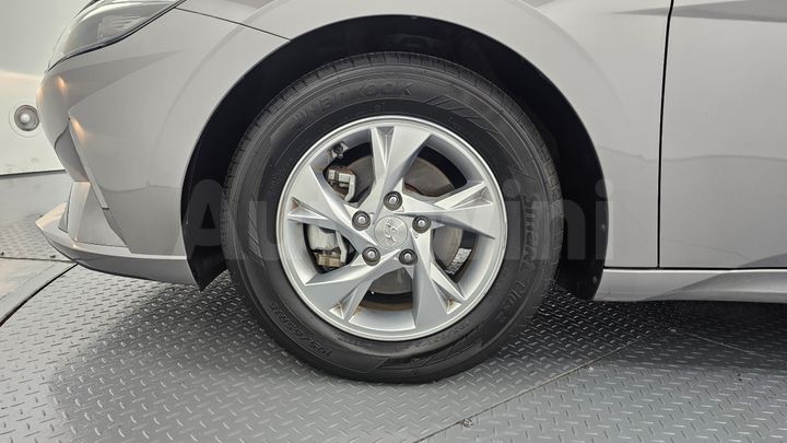 Hyundai Avante 2021 — 4