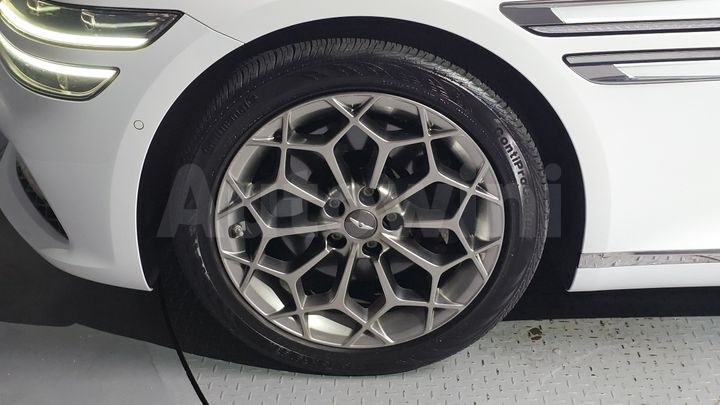 Genesis G80 2021 — 5