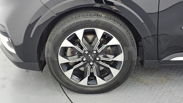 Kia Carnival 2023 — 5