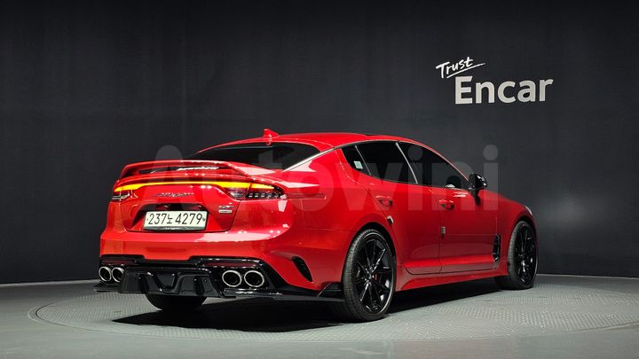 Kia Stinger 2020 — 2