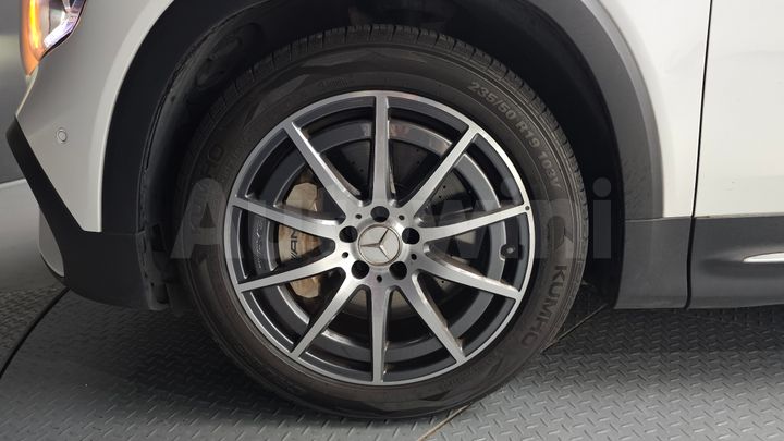 Mercedes Benz GLB Class 2023 — 5