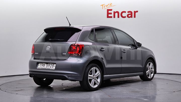 Volkswagen Polo 2014 — 2