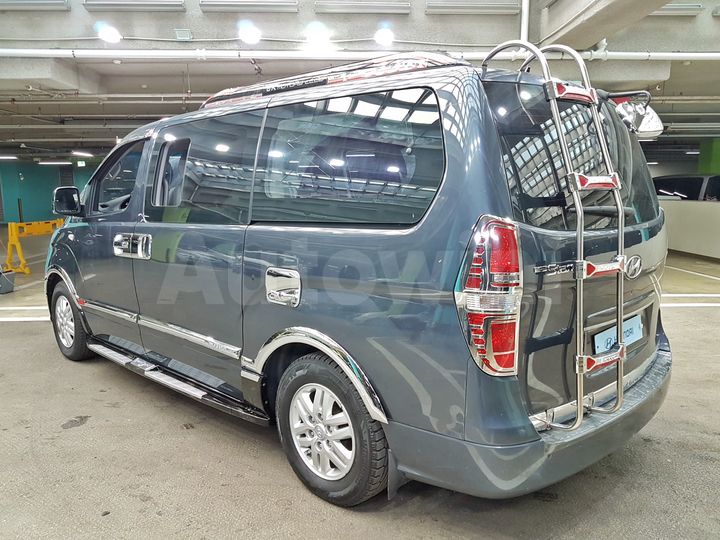 Hyundai Starex 2018 KMFWBX7KBJU984681 — 5