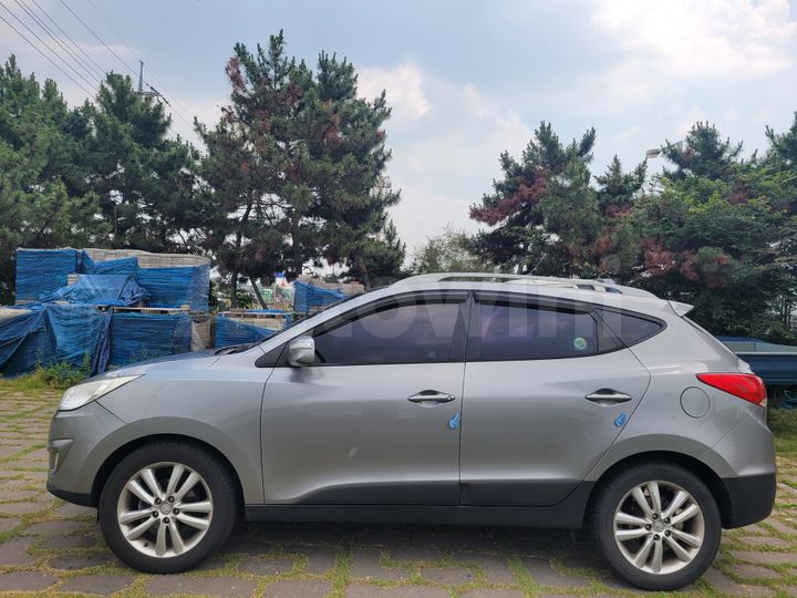 Hyundai Tucson 2010 — 2