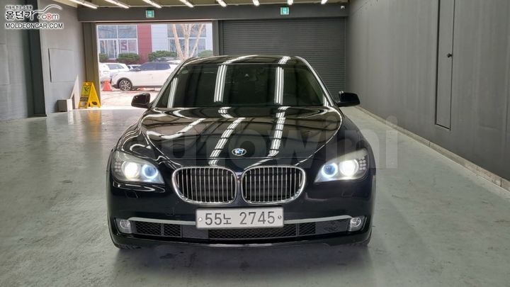 BMW 7 Series 2012 WBAKB4106CDX68357 — 3
