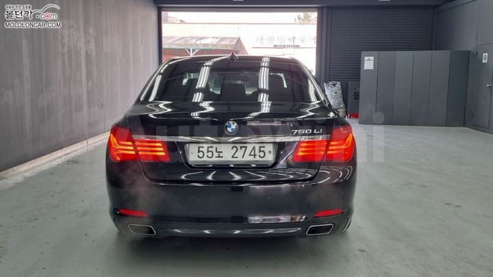 BMW 7 Series 2012 WBAKB4106CDX68357 — 4