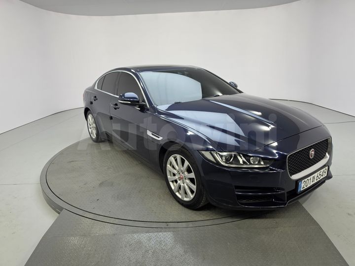 Jaguar XE 2016 — 2