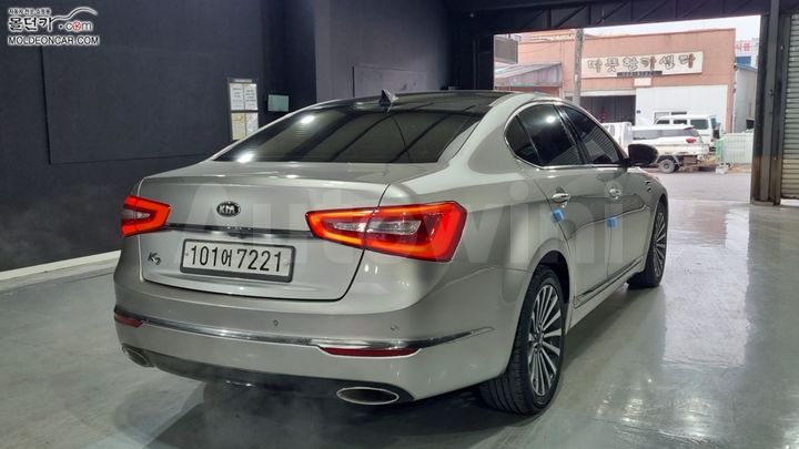 Kia K7 2013 KNALL418BDA121431 — 2