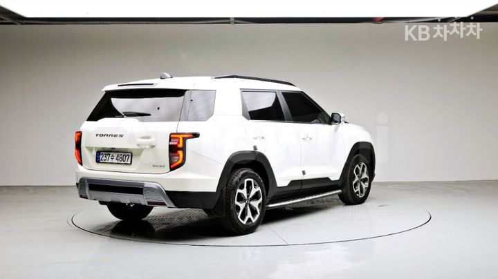 KGM (Ssangyong) Torres 2025 — 3