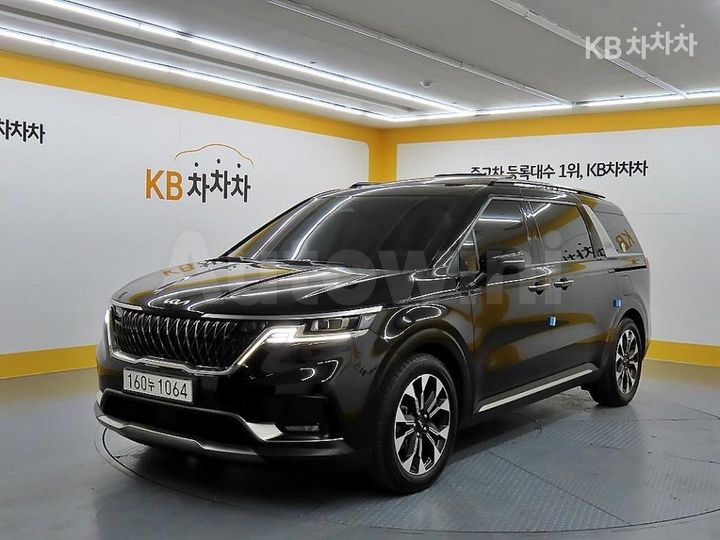 Kia Carnival 2022 KNANC81BBNS185059 — 2