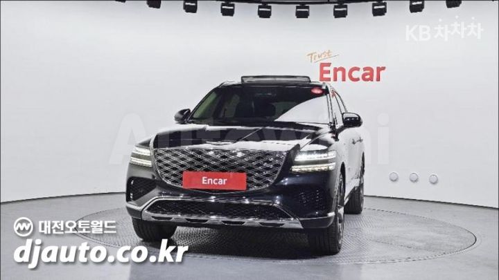 Genesis GV80 2024 KMTHC81CDRU188827 — 3