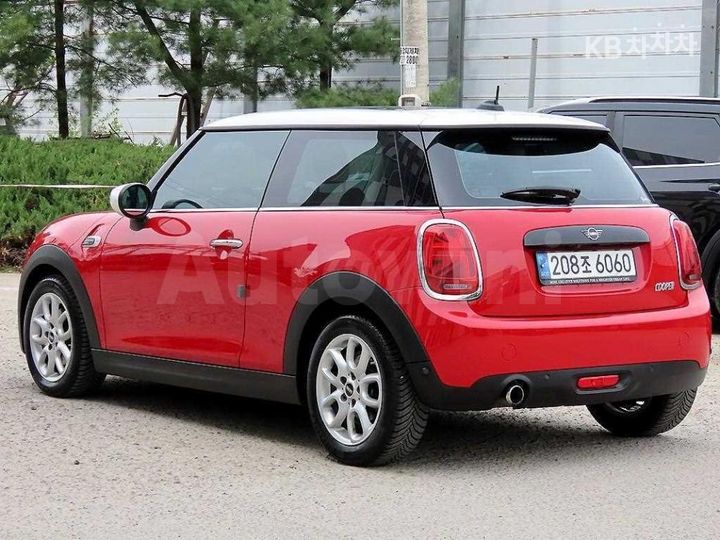 Mini Cooper 2021 WMWXR7109M2N90296 — 3