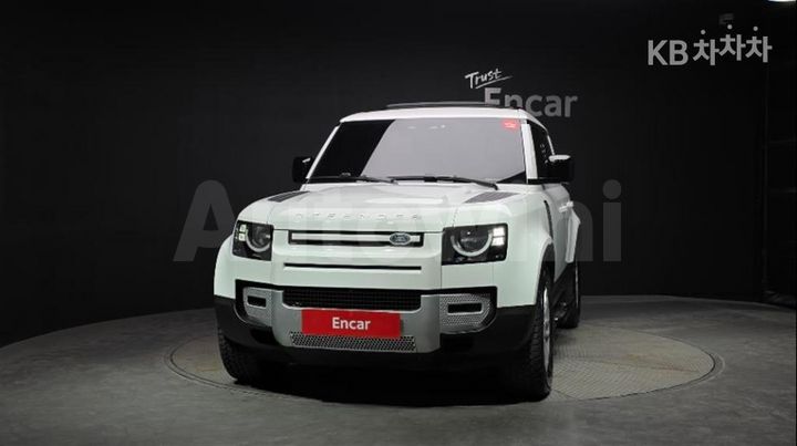 Land Rover Defender 2022 — 3