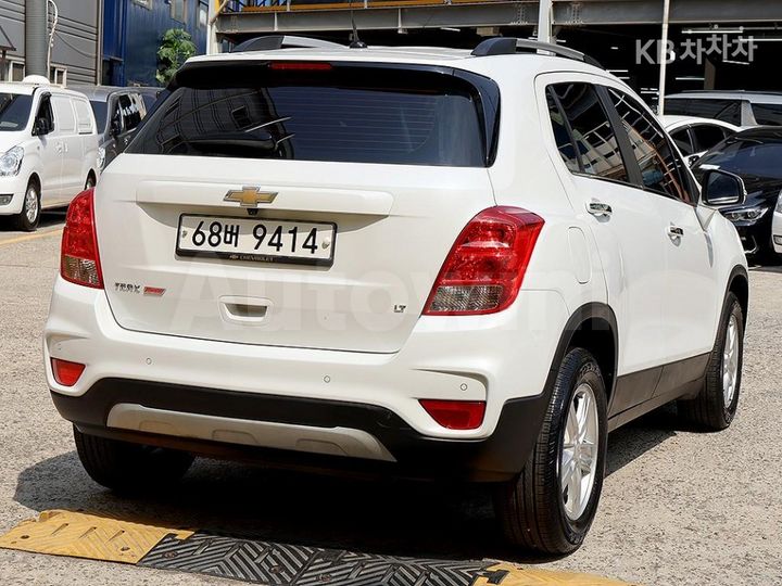 Chevrolet Trax 2018 KLABA76BDJB562816 — 4