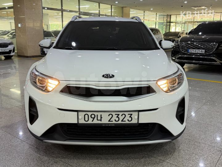 Kia Stonic 2018 KNADB815GJS202051 — 2