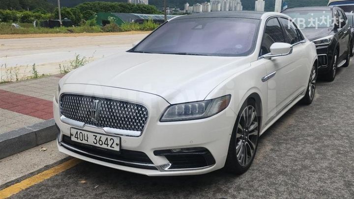 Lincoln Continental
