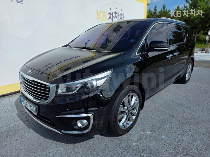 Kia Carnival 2015 — 2