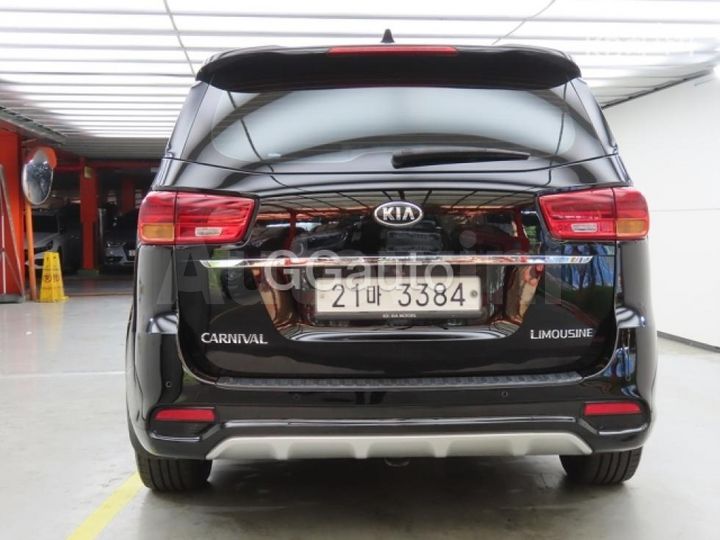 Kia Carnival 2019 KNAMB81ABKS447147 — 4