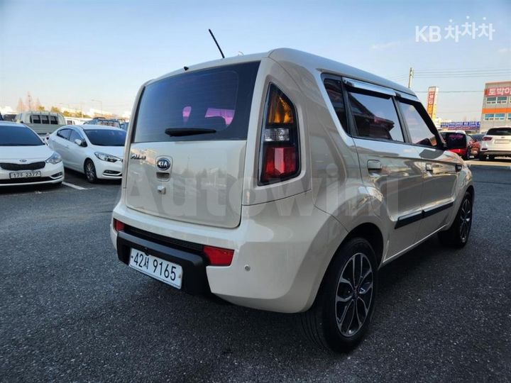 Kia Soul 2010 — 5