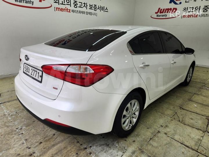 Kia K3 2013 KNAFK412BDA097068 — 5