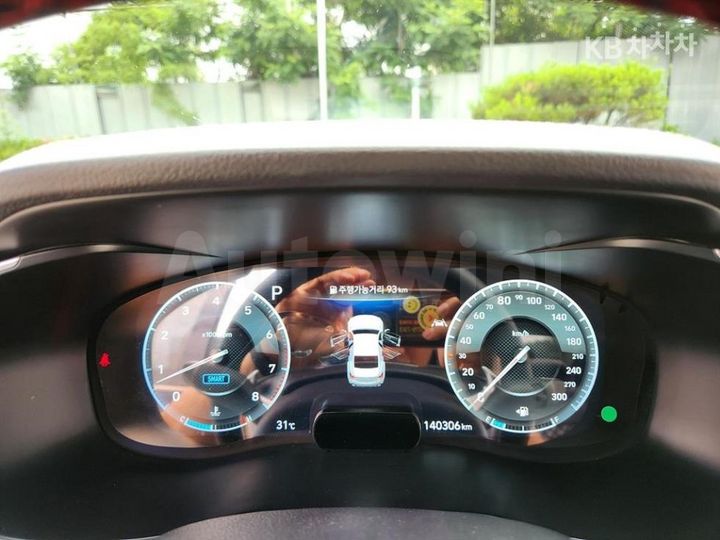 Genesis G70 2019 KMTG541EDKU050440 — 5