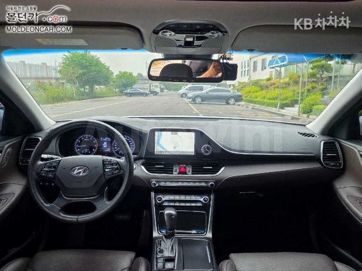 Hyundai Grandeur 2018 — 5