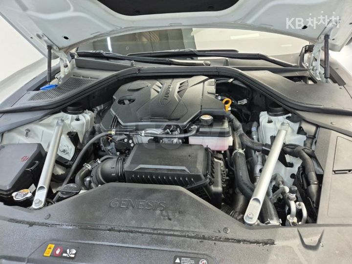 Genesis G80 2021 — 5