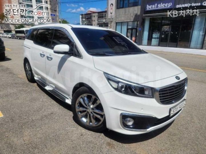 Kia Carnival 2017 — 2