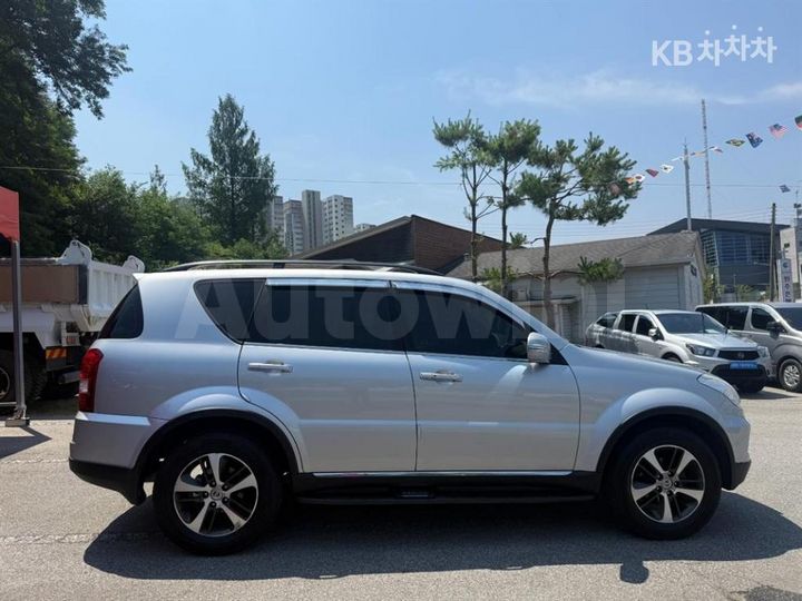 KGM (Ssangyong) Rexton 2016 KPBFA2AE1GP355436 — 4