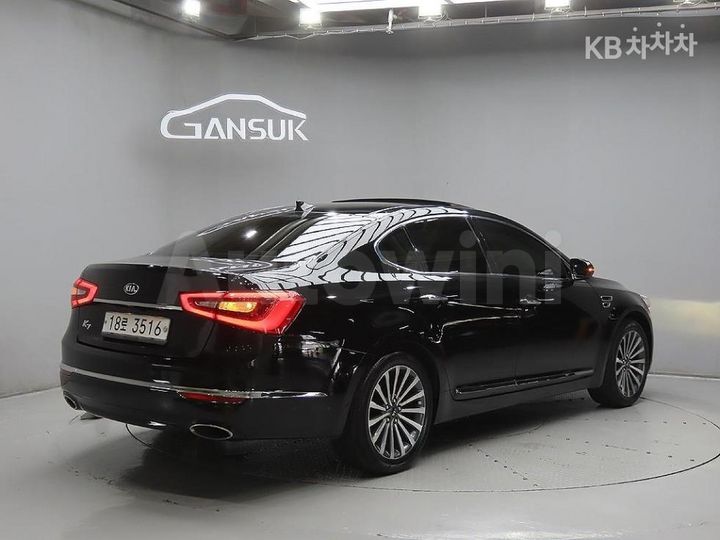 Kia K7 2013 KNALM415BDA145944 — 4