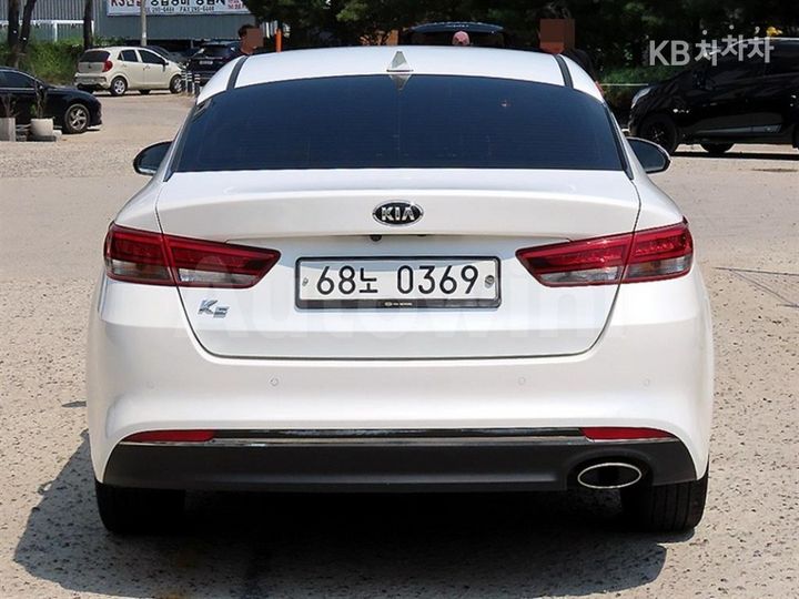 Kia K5 2017 — 4