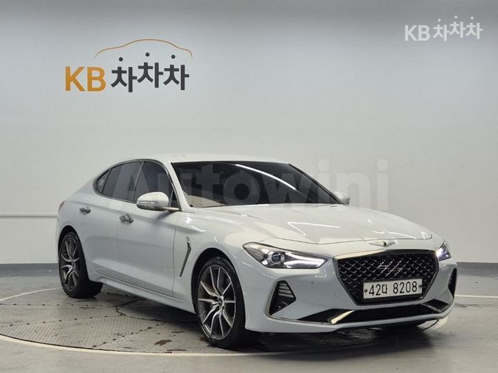 Genesis G70 2018 KMTG541EDJU003494 — 4