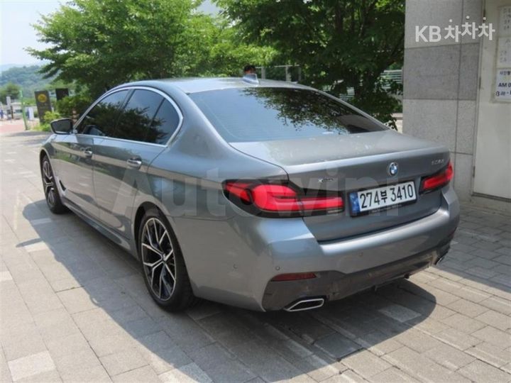 BMW 5 Series 2023 — 4