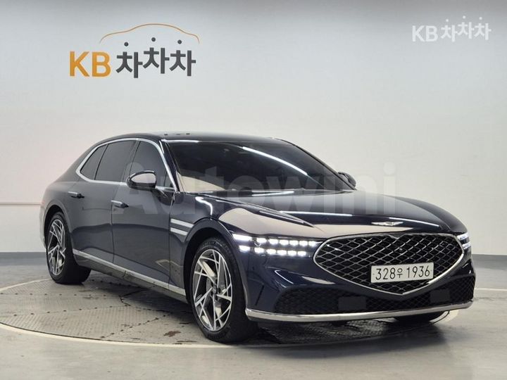 Genesis G90 2025 KMTFA41DDSU045388 — 4