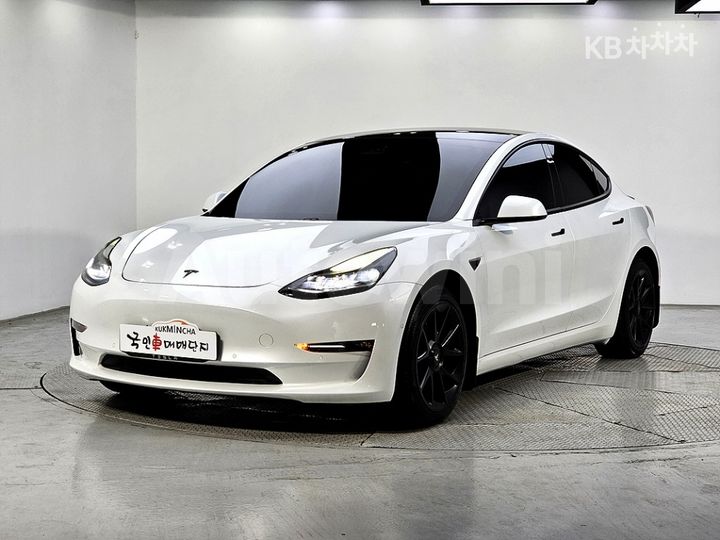 Tesla Model 3 2021 5YJ3E1EB2MF891835 — 2