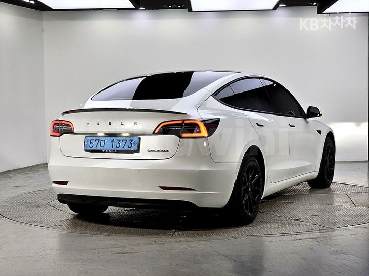 Tesla Model 3 2021 5YJ3E1EB2MF891835 — 4