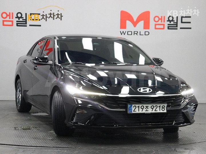 Hyundai Avante 2024 — 2