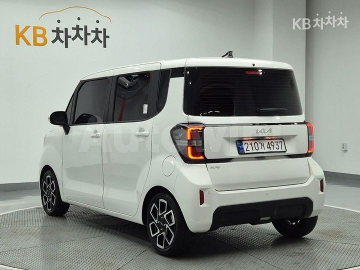 Kia Ray 2024 KNACH811BRT383203 — 2