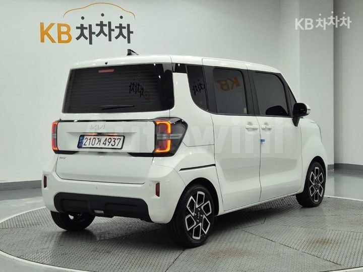 Kia Ray 2024 KNACH811BRT383203 — 3