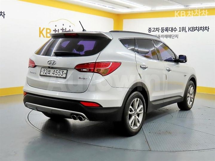 Hyundai SantaFe 2013 — 4